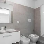 San Siro Life & Fiera Apartment *
